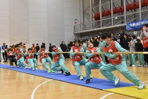綱引き大会の様子(その2)
