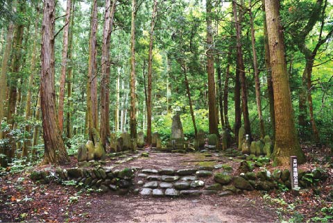 田村清顕・真田信繁（幸村）の墓